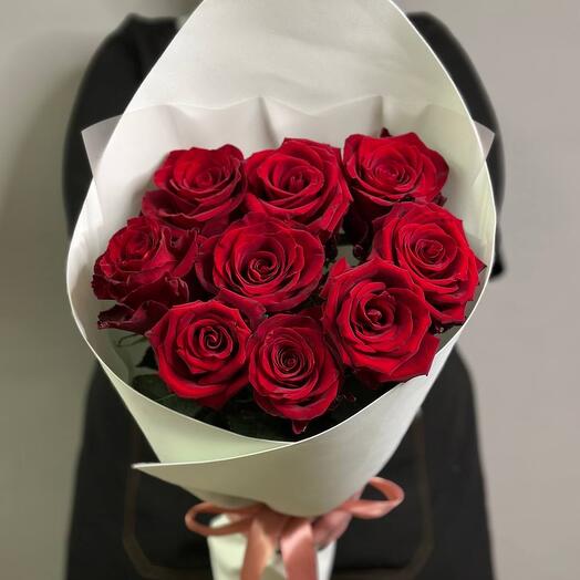 Ramo de rosas rojas Ecuador Premium (9pcs)