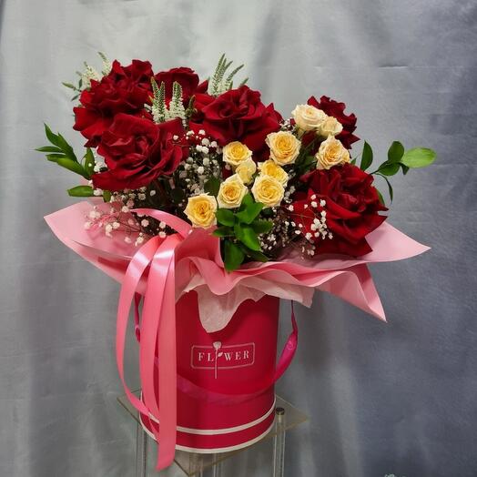 Цветы в коробке