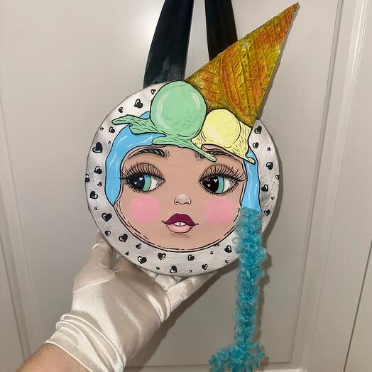 Картина «неваляшка»