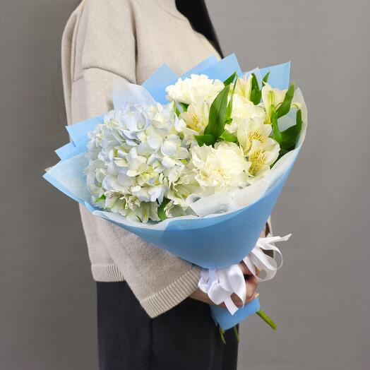 Голубая гортензия с альстромерией букет les fleur (В0044)