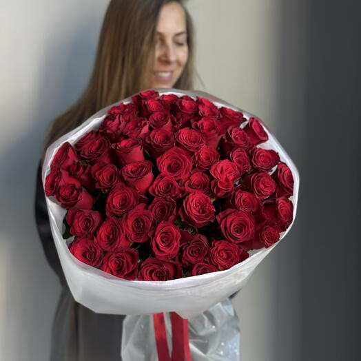 Букет из 51 красной розы