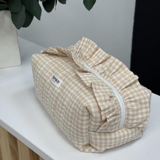 Косметичка из вареного хлопка с рюшей