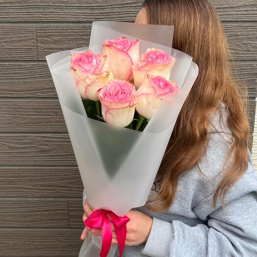 Букет из 5 роз сорта Эсперанса