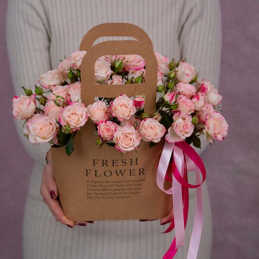 Сумочка с кустовыми розами рефлекс