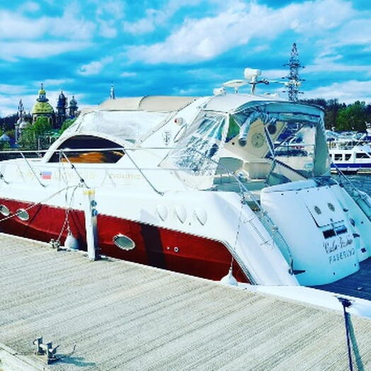 Подарочный сертификат «Речная прогулка на скоростном катере VIP-класса» (2 часа, от 1 до 10 человек)