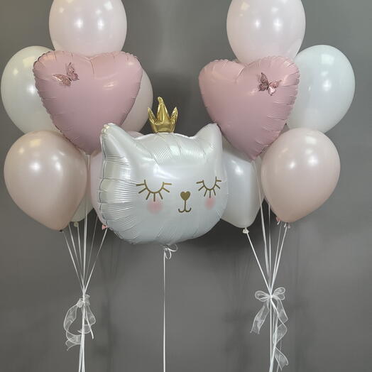 Воздушные шары на день рождения розовые , бежевые , кошечка с короной