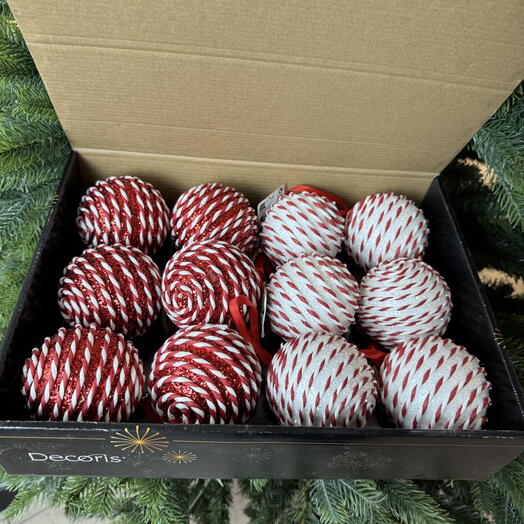 Новогодние ёлочные шарики 12 шт ️🤍