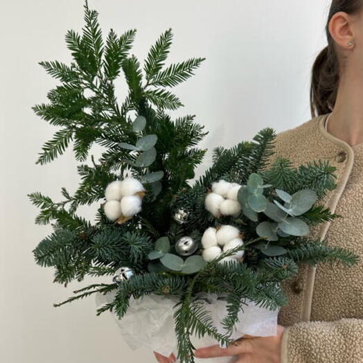 Новогодняя композиция с нобилисом, эвкалиптом и ароматным тисом🌲