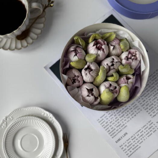 Зефирные тюльпаны до мамы в коробке