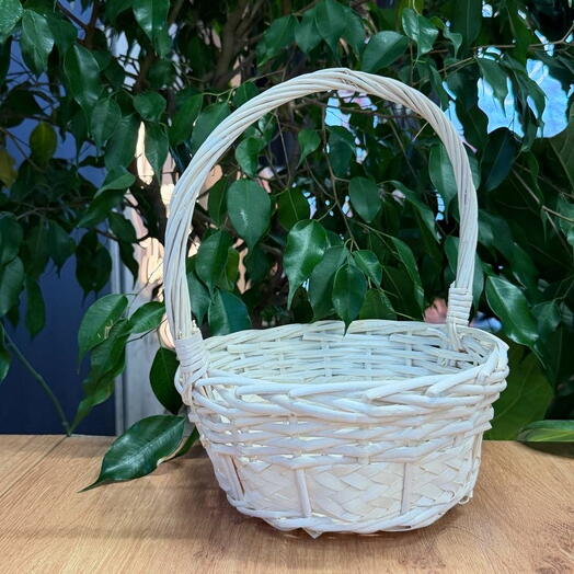 Корзина плетенная средняя « белая»