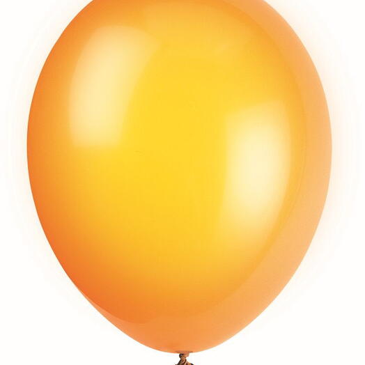 Воздушный шар надутый гелием желтый