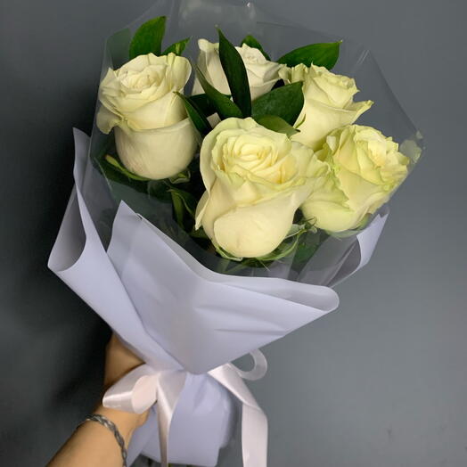 White roses