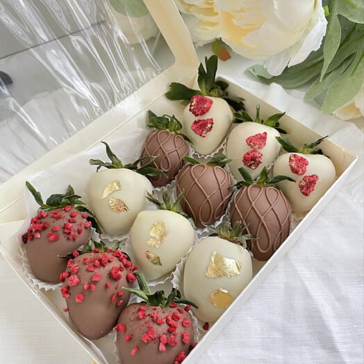 Клубника в шоколаде, малиновый1