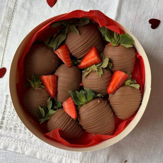 Клубника в шоколаде 🍓🍫️