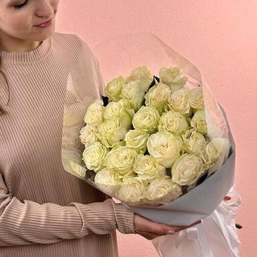 Шикарный букет из 25 белых роз 02-0025-025