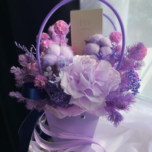 «К себе нежно»💜 из стабилизированных цветов