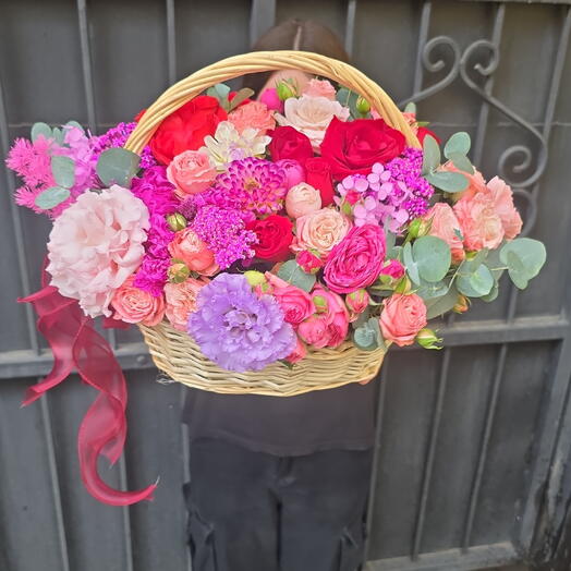 Композиция Яркая корзинка