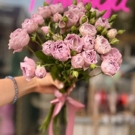 Букет из кустовой розы «Лавендер Баблс»🌸
