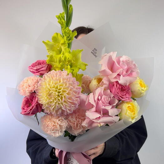 Авторский букет«Романтичные каникулы» от XOFLOWERS