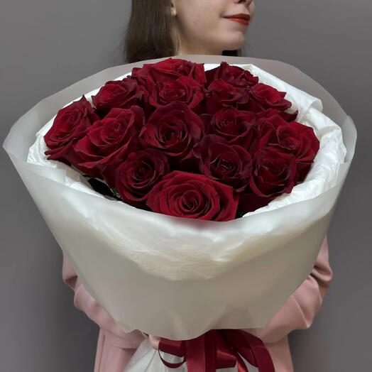 Букет из 15 эквадорских красных роз