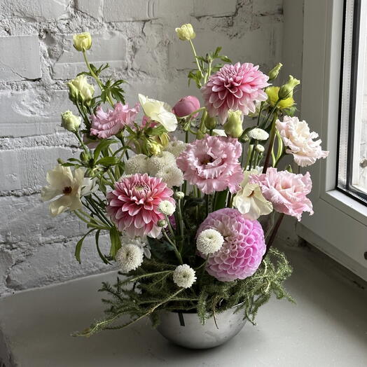 Цветочная полянка 🌸🤍