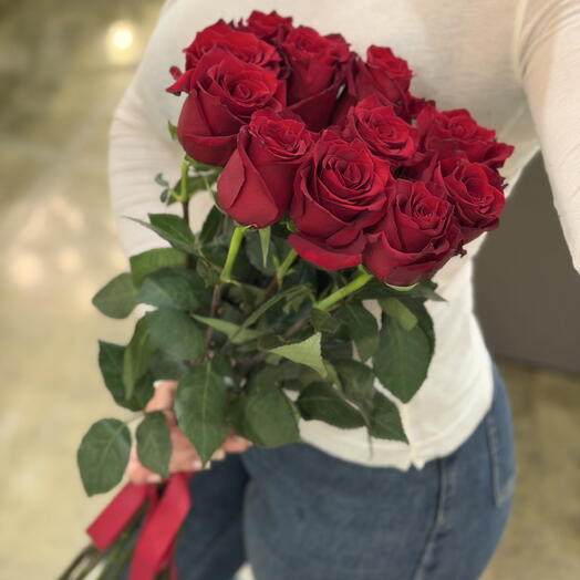 букет с высокой красной розой ♥️