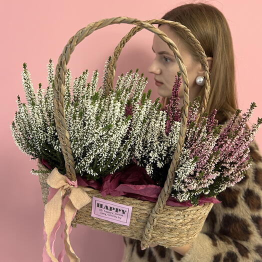 Композиция в корзине