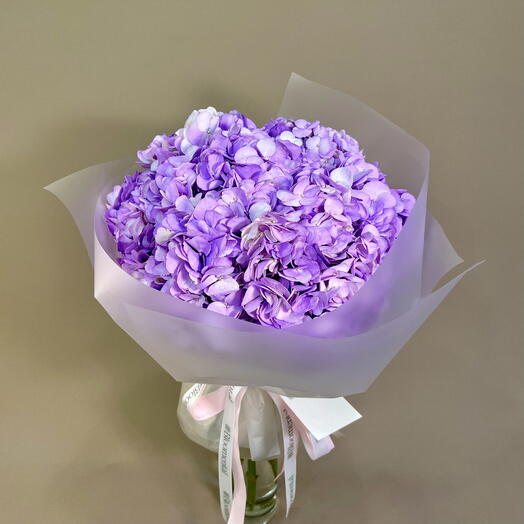 Букет из семи сиреневых гортензий Amethyst Dream