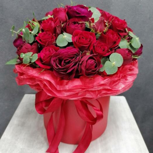 Red Chalice (коробочка пионовидных роз)