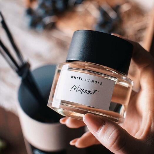 Диффузор  WHITE CANDLE "Musсatel" + 5 палочек, 50 мл