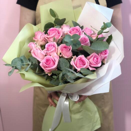 ✅ Bouquet of roses