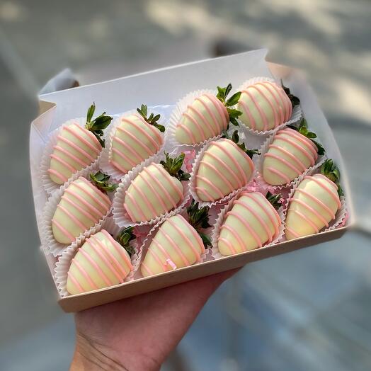 Клубника в белом шоколаде