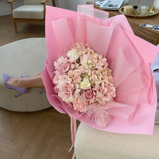 Bouquet of pink French roses and hydrangeas