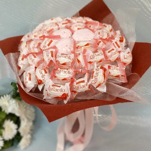 Букетик из конфеток и зефира