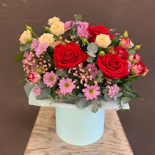 Цветы в коробке