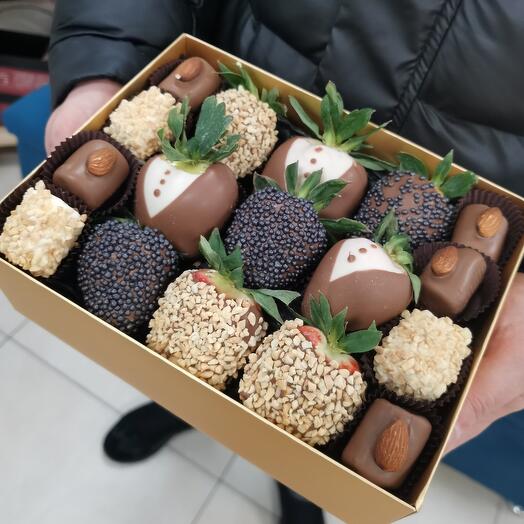 Клубника в шоколаде