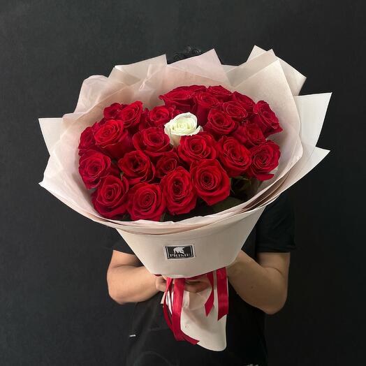 Букет Prime Red-White 25