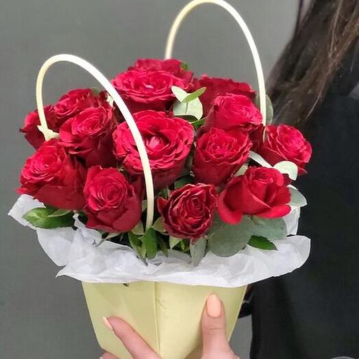Цветы в коробке «Бабочки порхают»
