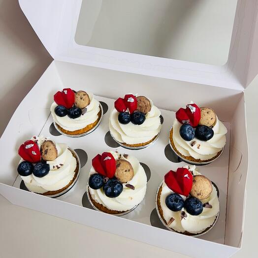 Caramel cupcakes with Tonka Bean, 6 pieces