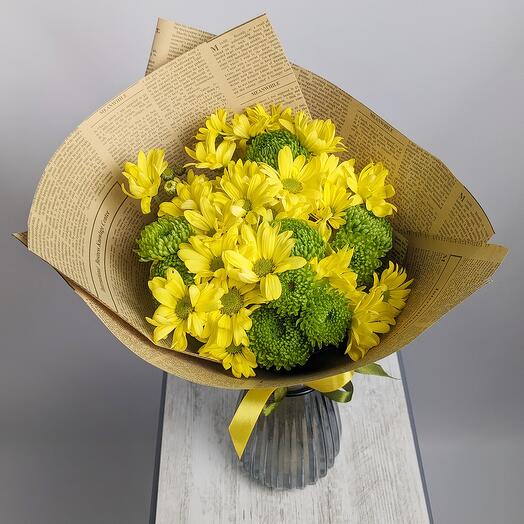 Yellow and green chrysanthemums