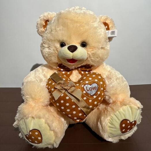 Мишка с шоколадным сердцем