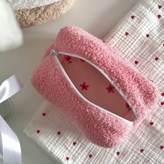 Розовая косметичка ручной работы 🌸
