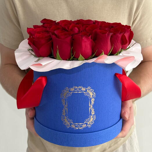 Red Roses | Blue Box (S)