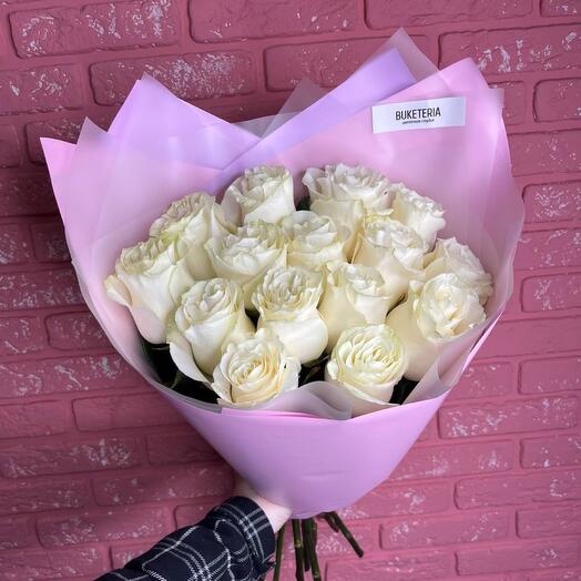 15 крупных роз