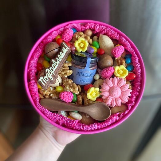 Подарочный бокс