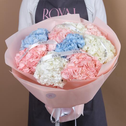 Bouquet of 9 hydrangeas