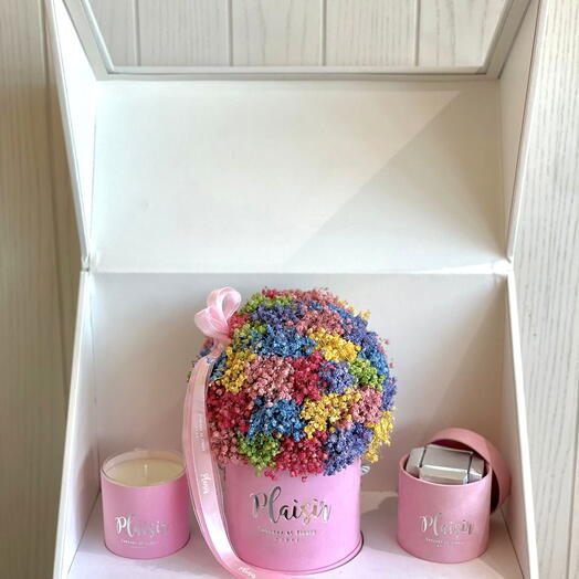 Trio Rainbow Pink Dried Flower Gypso Candle and Chocolate Gift Set