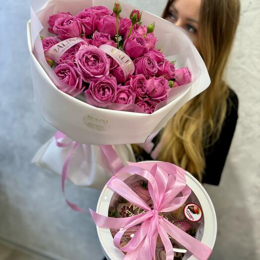 Сет Розы с клубникой
