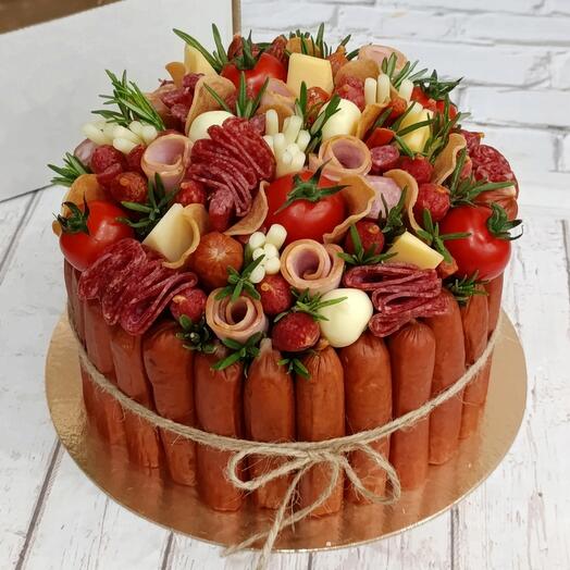 Торт мясной  сытный