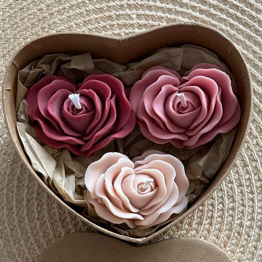 Свечи в виде сердца из роз, набор из 3-х шт